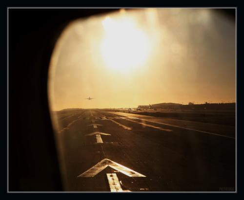 LosAngelesTakeOffPlaneWindow